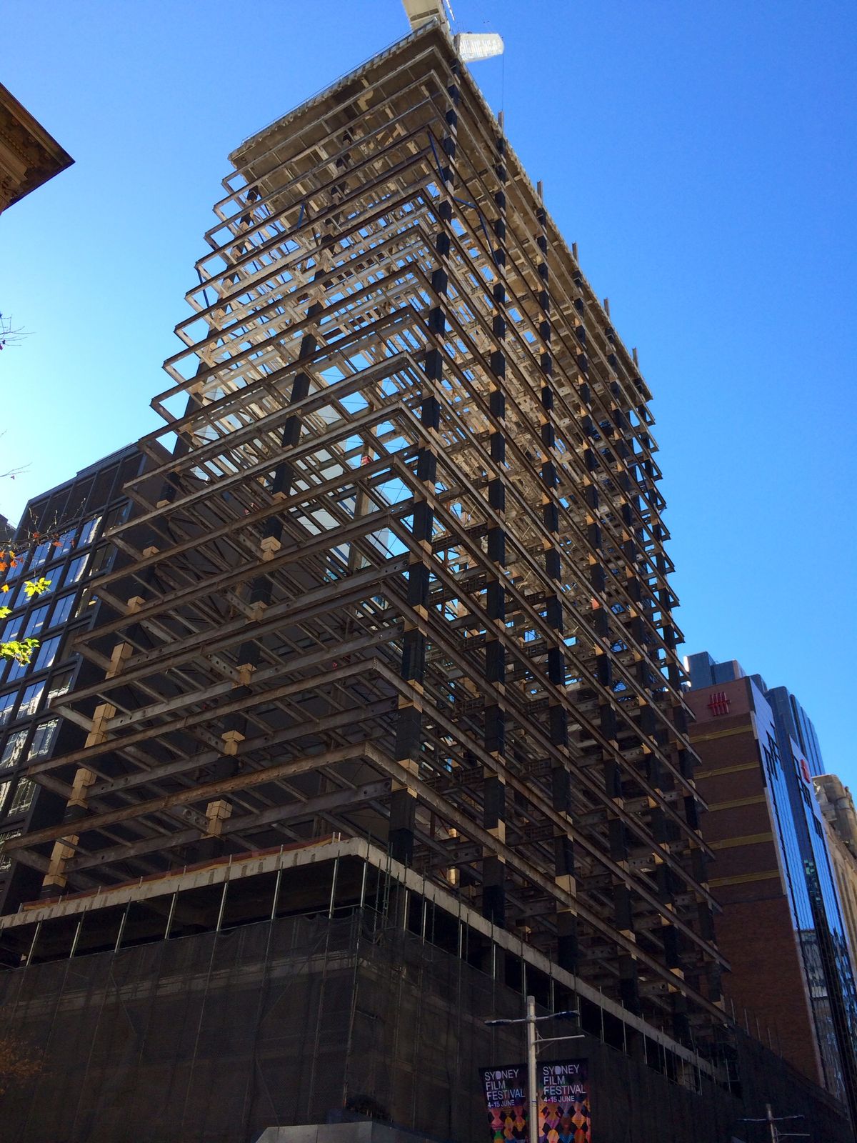 جوشکاری اسکلت: فرآیند، تکنیک‌ها و اهمیت