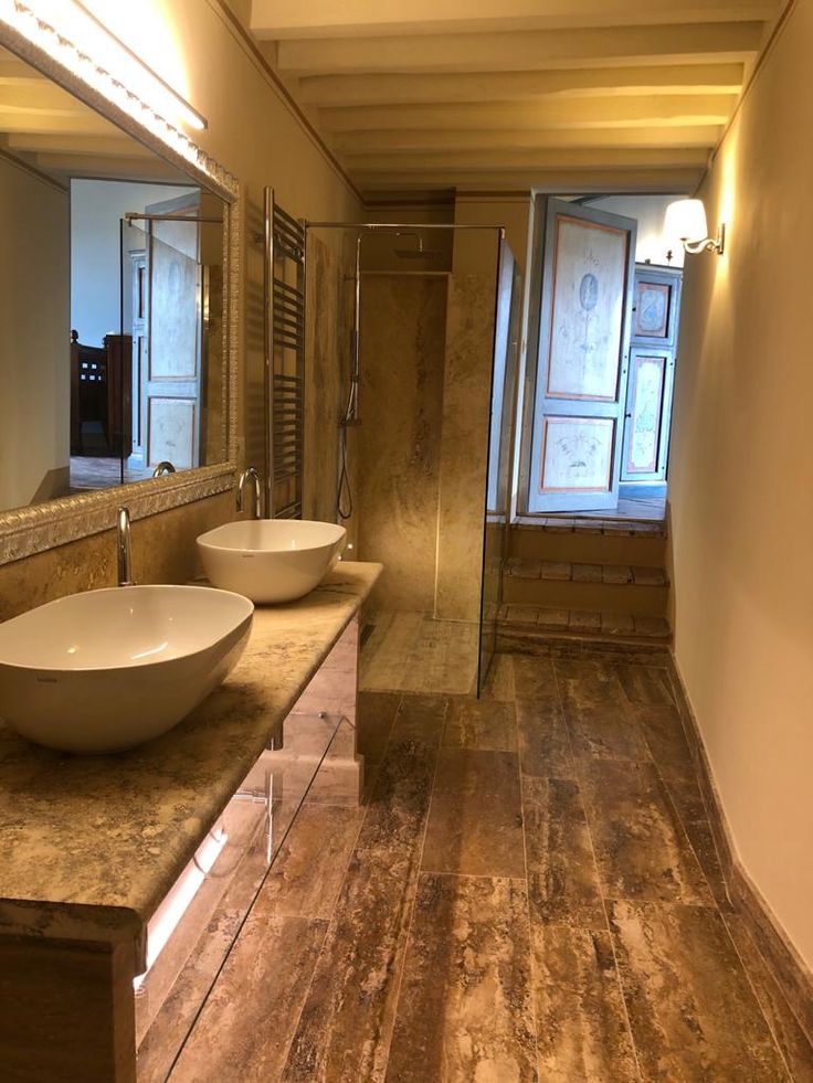 سنگ تراورتن: زیبایی و استحکام در ساختمان‌سازی