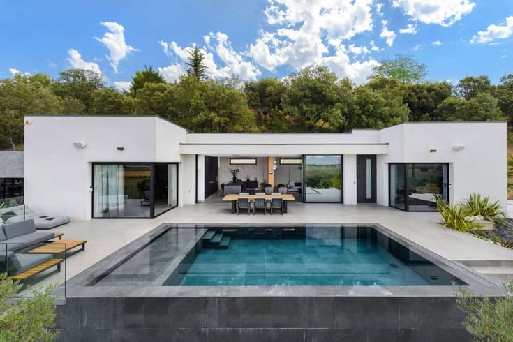 🏡 طراحی ویلا | راهنمای کامل و تخصصی برای طراحی ویلای مدرن، کلاسیک